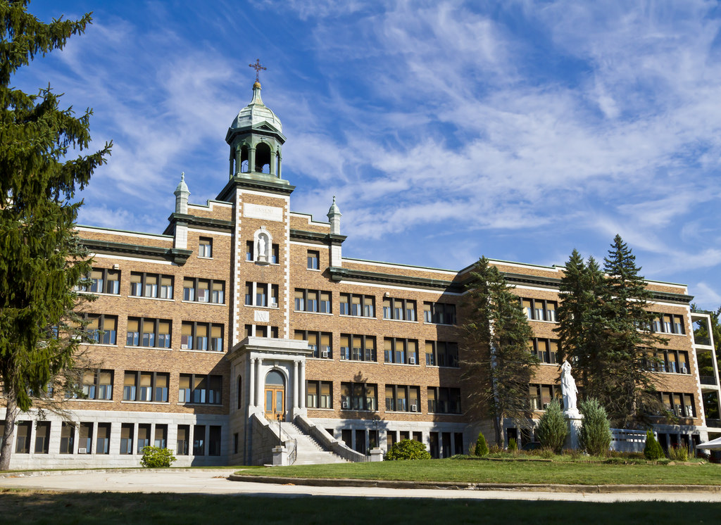 Presentation of Mary Academy (bang Massachusetts) (S)