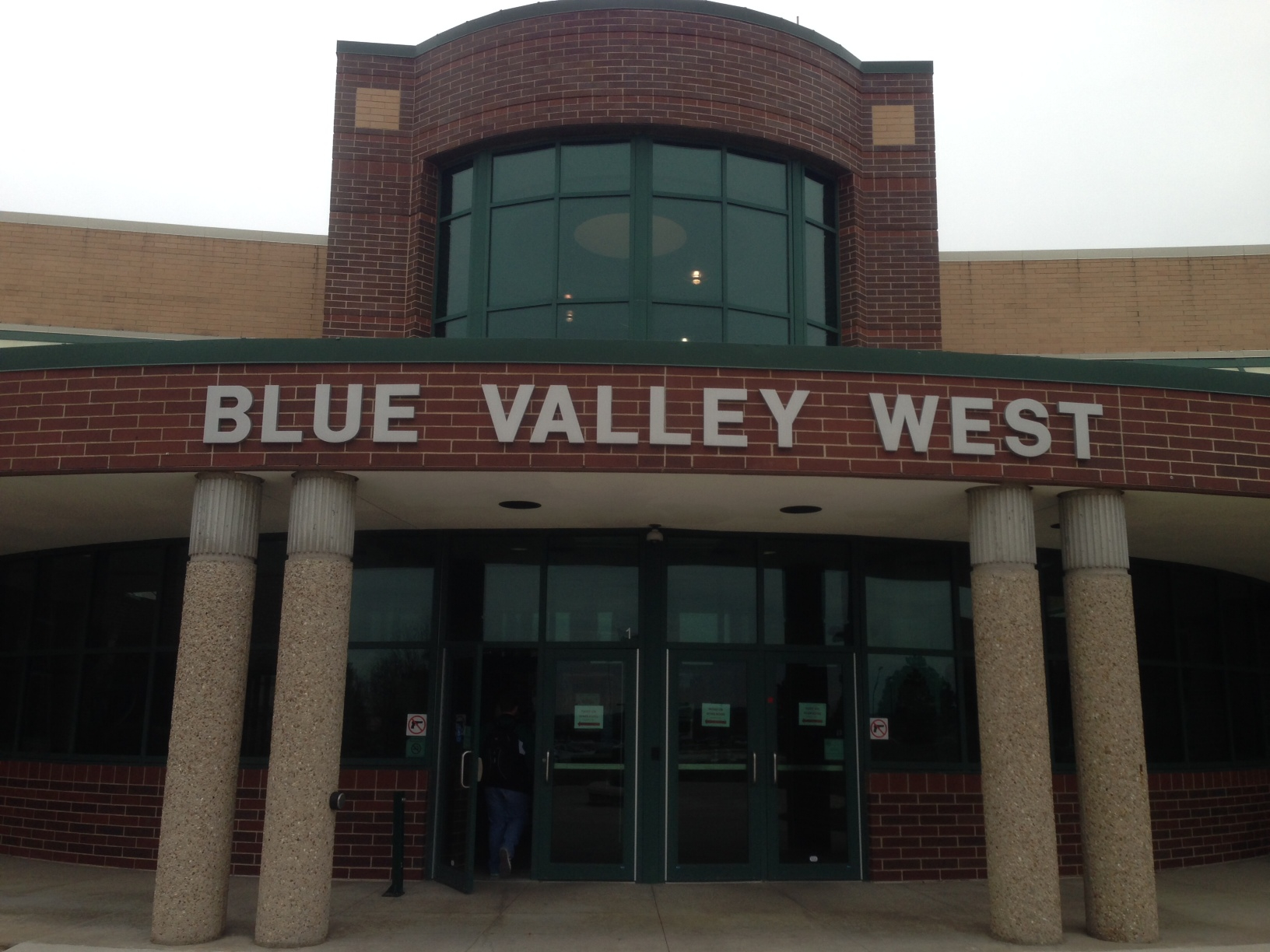 Blue Valley Public Schools - Blue Valley West High School (Bang Kansas)
