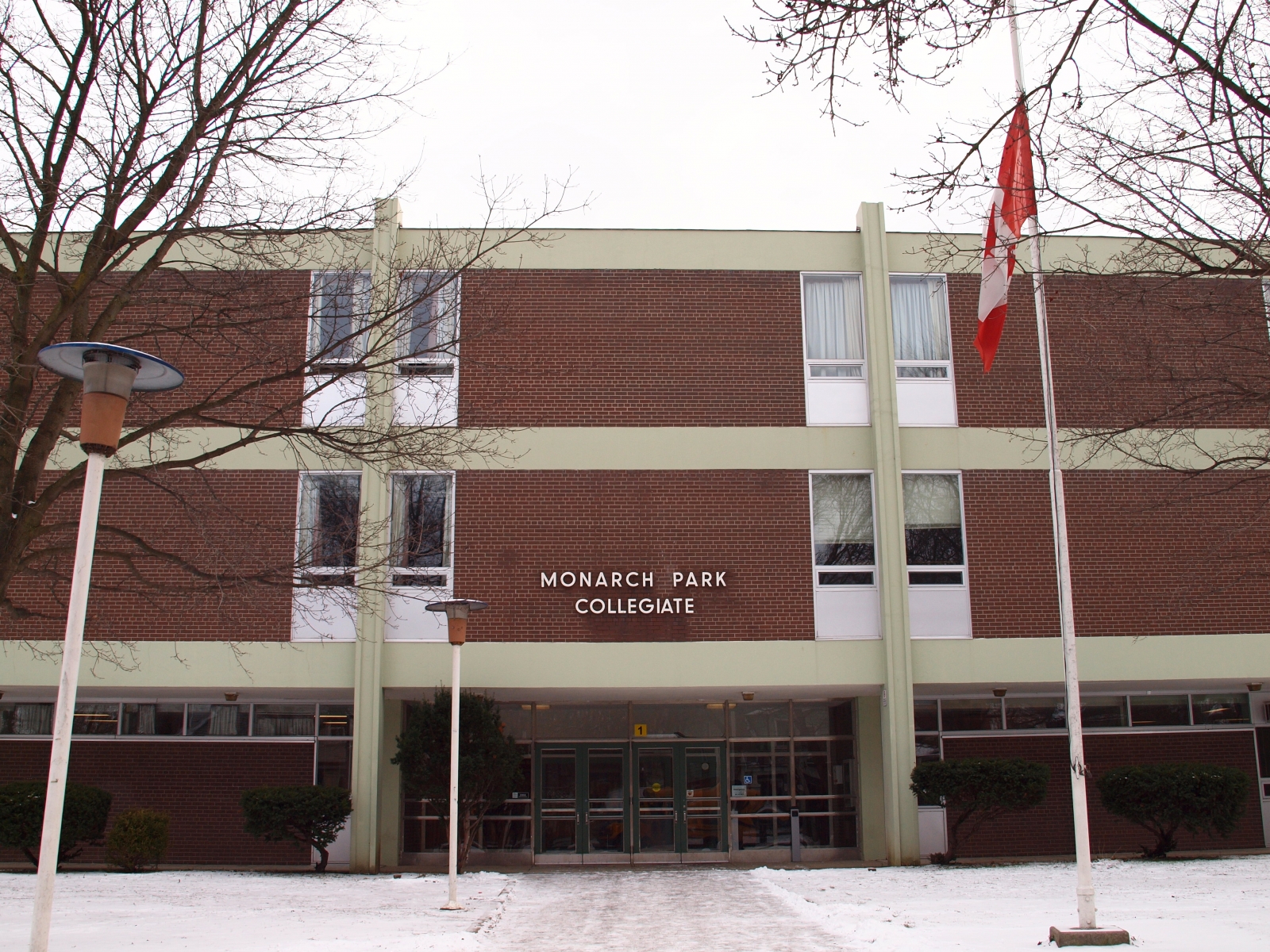 Trường trung học Monarch Park Collegiate Institute - Toronto District School Board - Ontario