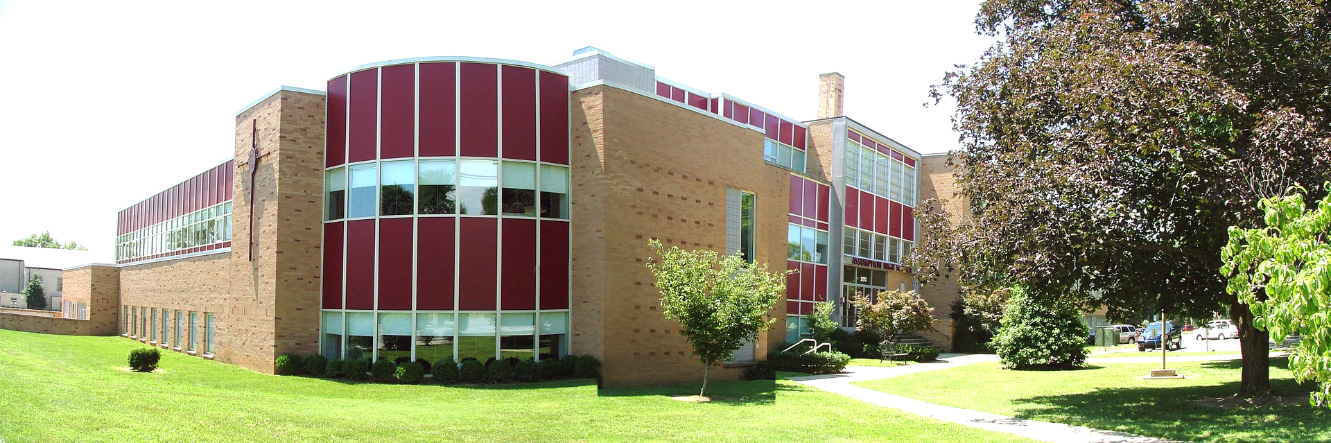 Trường trung học tư thục Assumption High School - Bang Iowa (P)